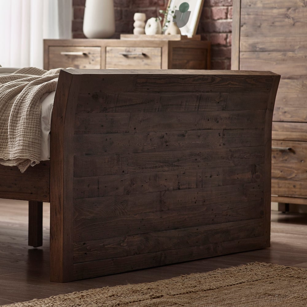 Heritage Reclaimed Pine Wooden Bed